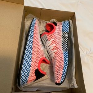‘Red Blue’ adidas Originals Deerupt Runner